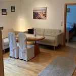 公寓 Close To The Center + Free Parking